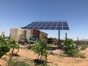 Instalación de panel solar renovable